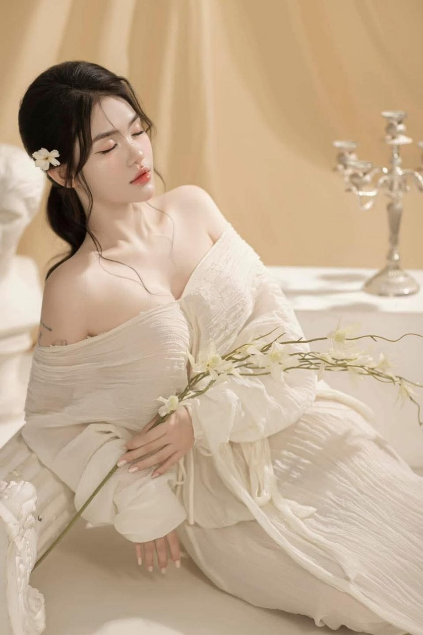 Chồng yêu yếu sinh lý, bà xã quan hệ thằng em Anh xã sống chung bù đắp